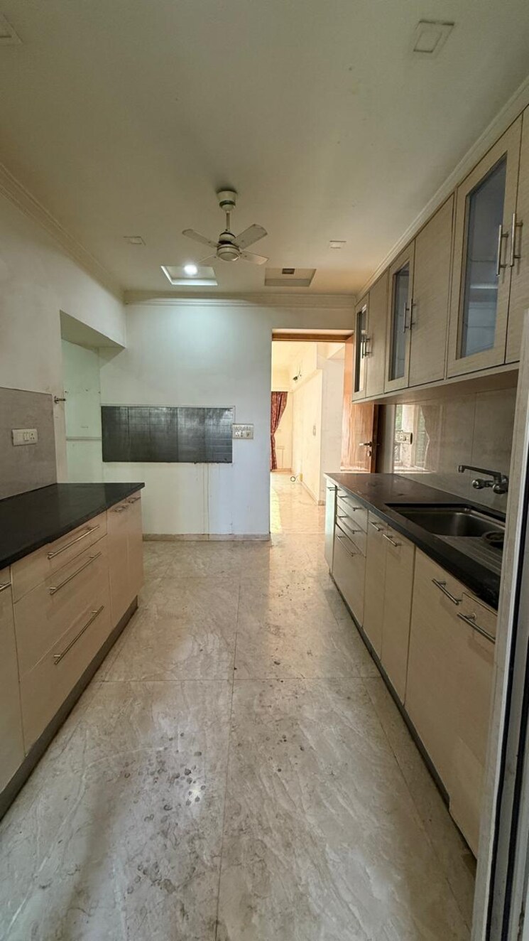 Kitchen, hiranandani-meadows 4 Bedroom 1980 Sq.Ft. Apartment In Manpada Thane 8240247