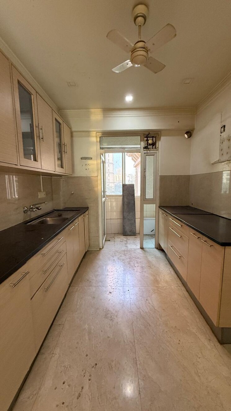 Kitchen, hiranandani-meadows 4 Bedroom 1980 Sq.Ft. Apartment In Manpada Thane 8240247