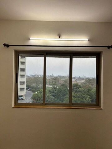 Room in 1 BHK Apartment at Lodha Palava City, Dombivli East – for Rent