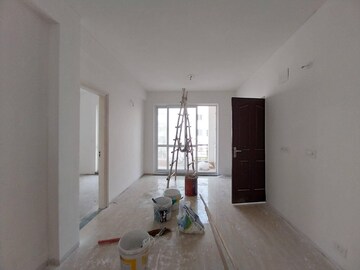 Room in 3 BHK Builder Floor at BPTP Parkland Pride, Sector 77 – for Sale
