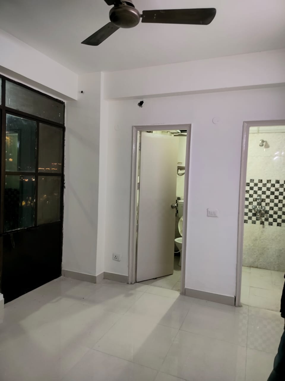 2 BHK + Extra Room Apartment For Sale in Signature Global Synera