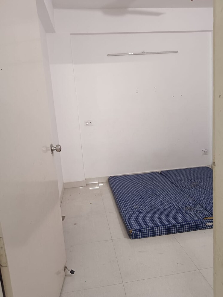 Bathroom, signature-global-synera 2 Bedroom 735 Sq.Ft. Apartment In Sector 81 Gurgaon 8240460