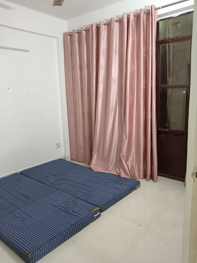 Bedroom, signature-global-synera 2 Bedroom 735 Sq.Ft. Apartment In Sector 81 Gurgaon 8240460