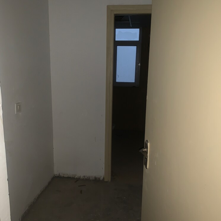 Room, ild-grand 3 Bedroom 1790 Sq.Ft. Apartment In Basai Enclave 1 Gurgaon 8240367