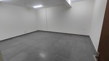 Room in 3 BHK Apartment at Anant Raj Estate Plots, Sector 63a – for Rent