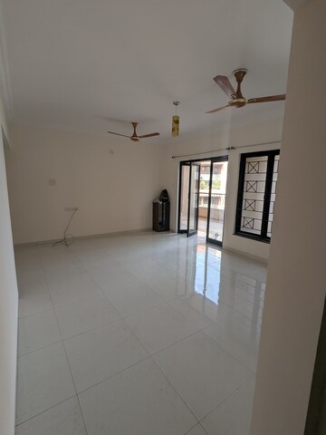 Room in 2 BHK Apartment at Kapil Malhar Apartment, Baner – for Rent