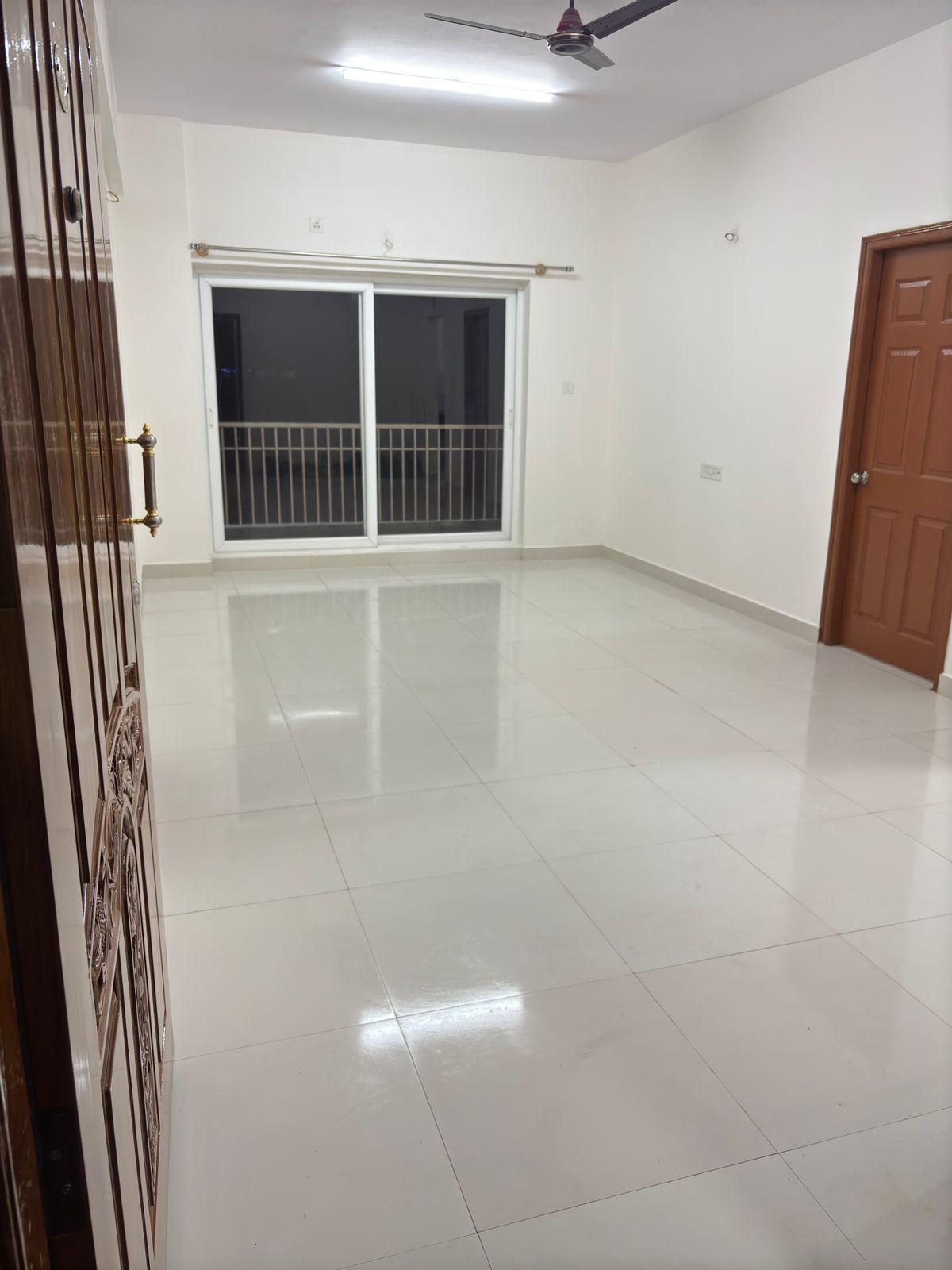2 BHK Apartment For Sale in Elegant Bristol