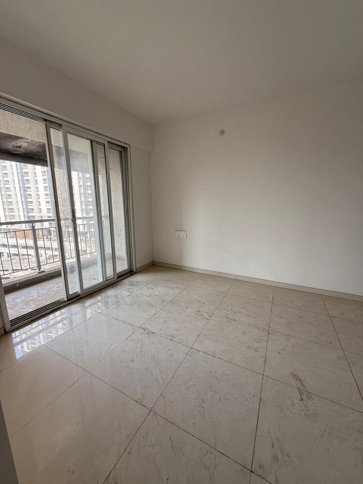 Room, godrej-emerald 2 Bedroom 708 Sq.Ft. Apartment In Ghodbunder Road Thane 8240417