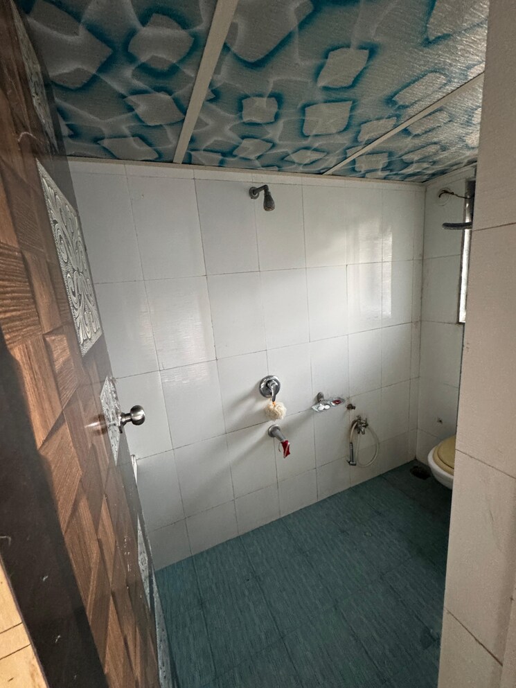 Bathroom, cosmos-sankalp-heights 4 Bedroom 1712 Sq.Ft. Apartment In Uthalsar Thane 8240554