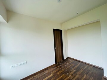 Master Bedroom in 2 BHK Apartment at Piramal Vaikunth, Balkum Pada – for Rent
