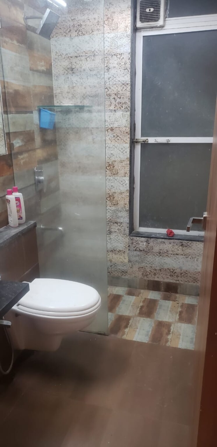 Bathroom, nana-apartment-cbd-belapur 4 Bedroom 2000 Sq.Ft. Independent House In Cbd Belapur Sector 8 Navi Mumbai 8240573