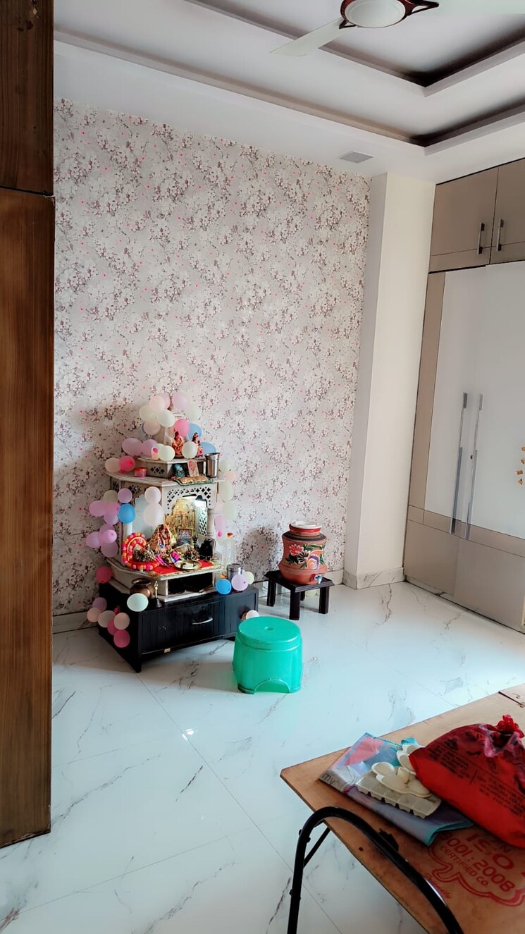 Other, rwa-vasundhara-sector-4a 4 Bedroom 1600 Sq.Ft. Builder Floor In Vasundhara Sector 4 Ghaziabad 8240571