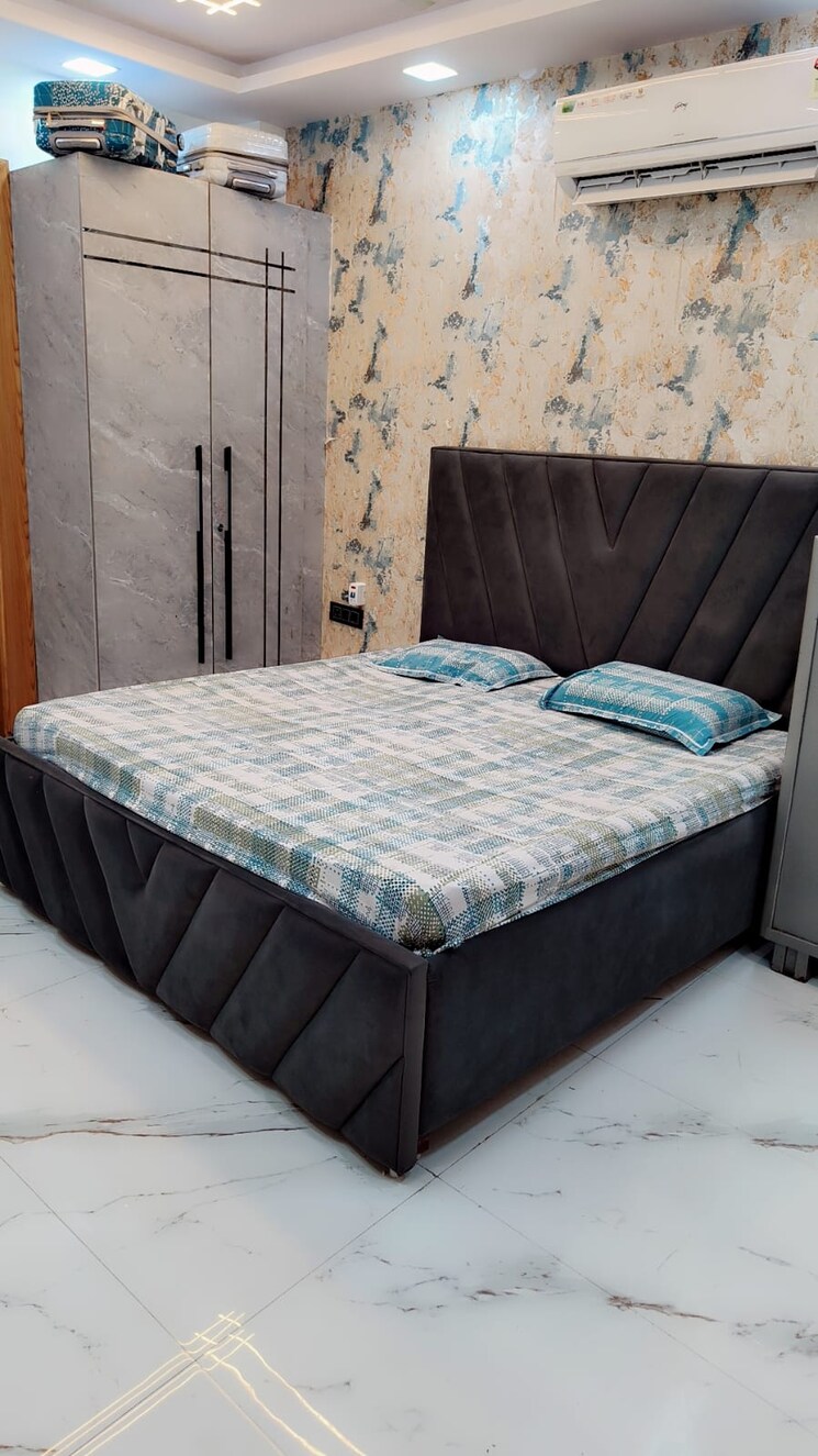 Bedroom, rwa-vasundhara-sector-4a 4 Bedroom 1600 Sq.Ft. Builder Floor In Vasundhara Sector 4 Ghaziabad 8240571