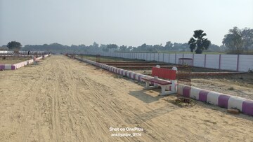  Plot – Exterior View View at Banthra Sikander Pur - for Sale