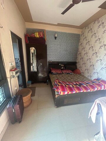 Bedroom in 2 BHK Builder Floor at Noida Central – for Rent