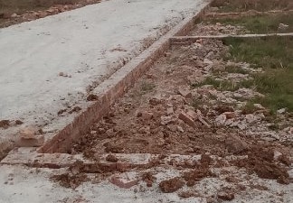 Plot For Sale in Chunar