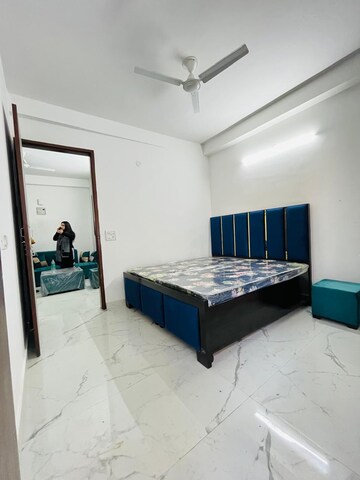 2 BHK Builder Floor For Rent in Paryavaran Complex