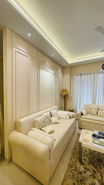 Bedroom in 4 BHK Apartment at Shalimar Belvedere Court, Gomti Nagar – for Sale