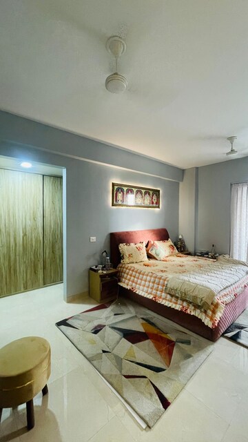 Bedroom in 4 BHK Apartment at Shalimar Belvedere Court, Gomti Nagar – for Sale