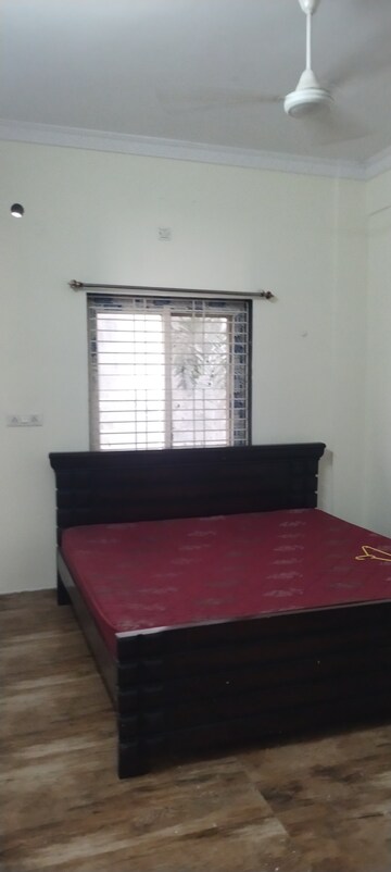 Room in 2 BHK Apartment at Pavani Laxmi Nivas, Madhapur – for Rent