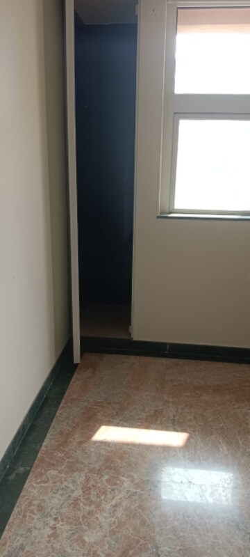 Room in 3 BHK Apartment at Hiranandani Gardens Torino, Powai – for Sale