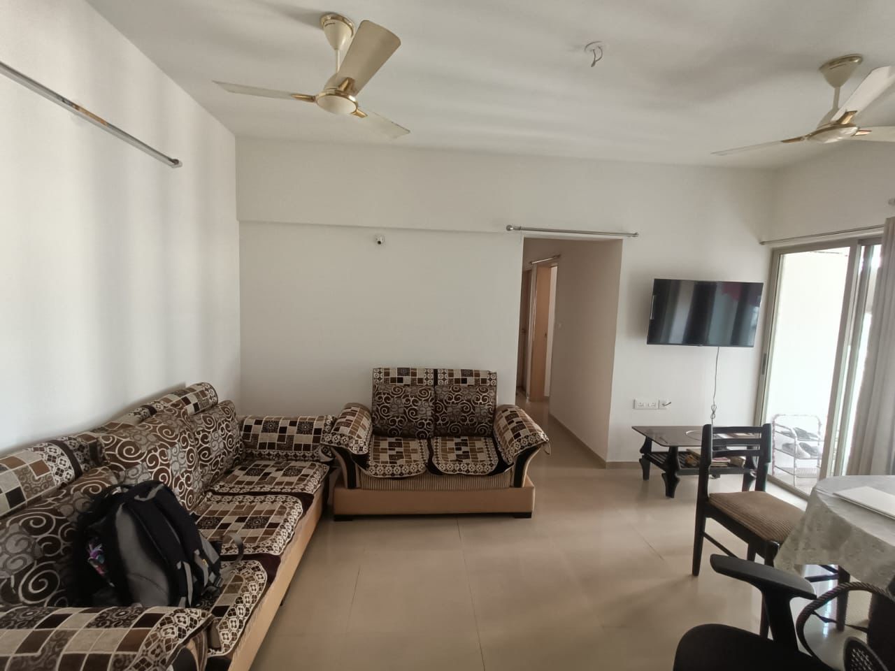 1.5 BHK Apartment For Sale in Lodha Casa Rio