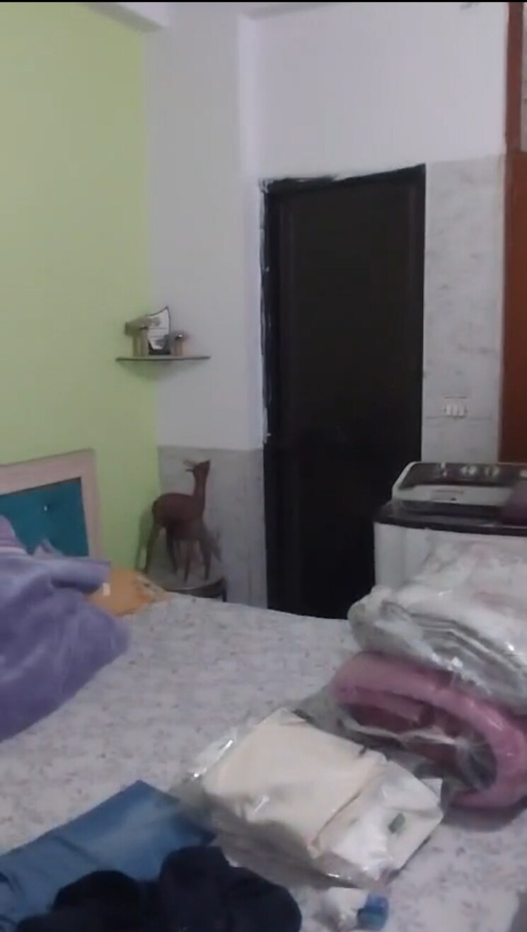 Room, vaishali sector 5 2 Bedroom 830 Sq.Ft. Builder Floor In Vaishali Sector 5 Ghaziabad 8240856