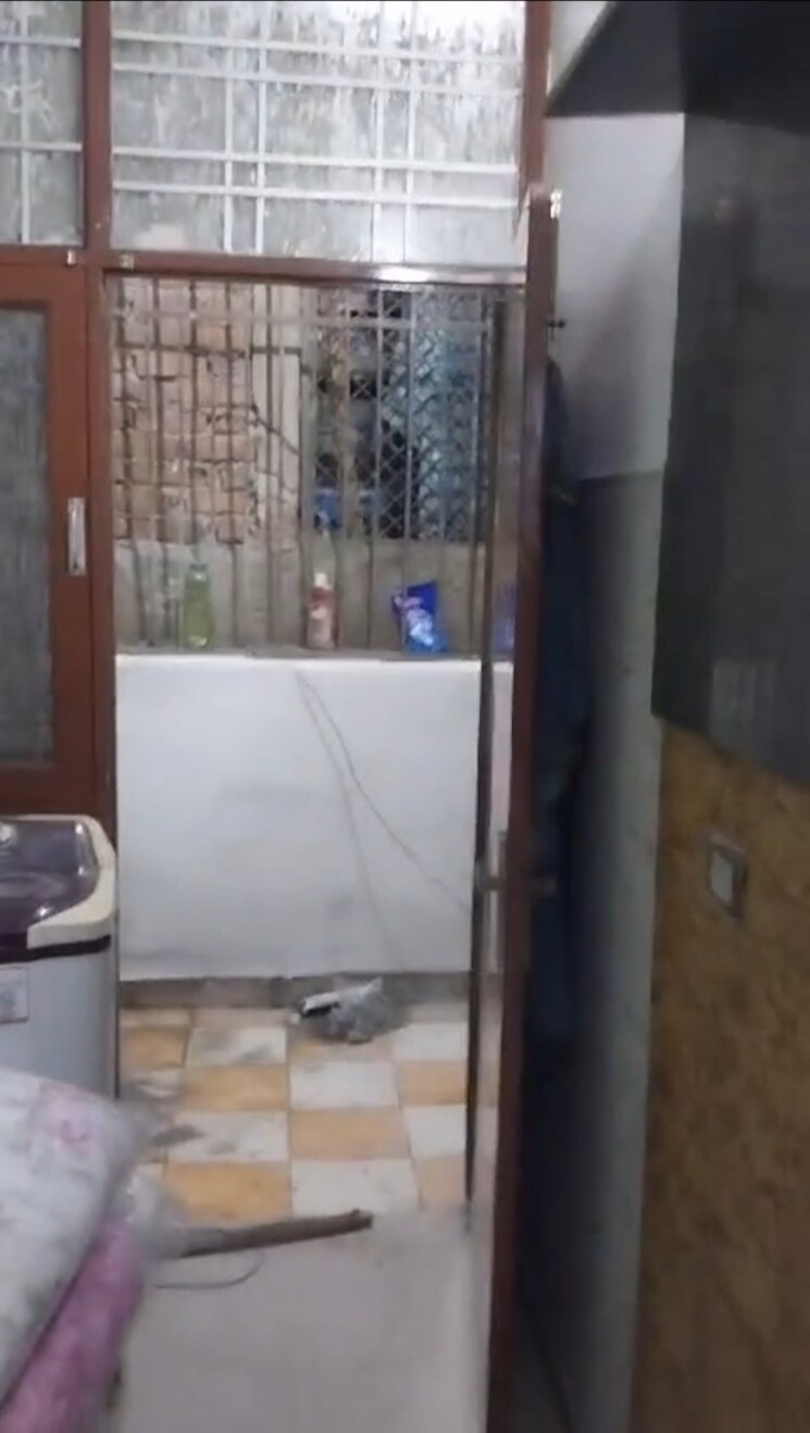 Balcony, vaishali sector 5 2 Bedroom 830 Sq.Ft. Builder Floor In Vaishali Sector 5 Ghaziabad 8240856