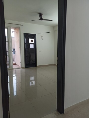 Building Lobby in 3.5 BHK Builder Floor at Omaxe New Chandigarh, North Mullanpur – for Rent