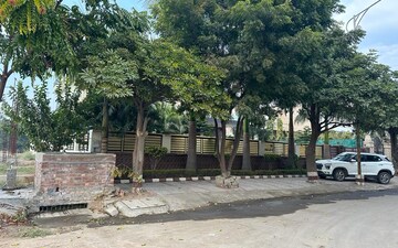 Plot For Sale in Sector 117