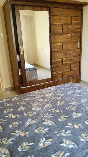 Room in 2 BHK Apartment at Trimurti Elina, Baner – for Rent