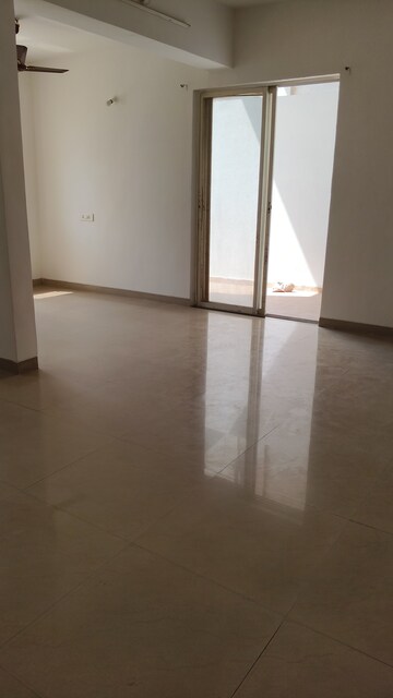 Room in 2 BHK Apartment at Trimurti Elina, Baner – for Rent