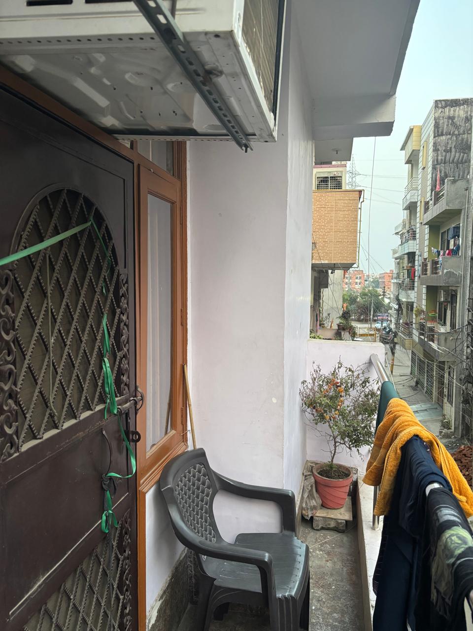 3 BHK Builder Floor For Sale in Niti Khand1 