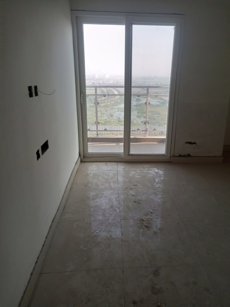 Room, samridhi-luxuriya-avenue 5 Bedroom 2560 Sq.Ft. Apartment In Sector 150 Noida 8241038
