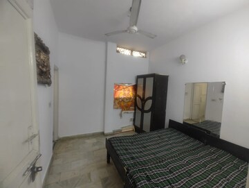 Bedroom in 2 BHK Builder Floor at Malviya Nagar – for Rent