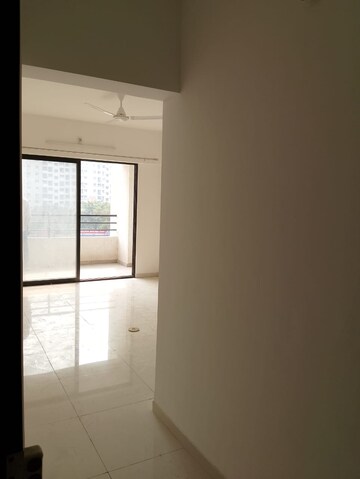 Room in 2 BHK Apartment at PGD Pinnacle, Mundhwa – for Rent
