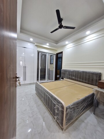 Bedroom in 2 BHK Builder Floor at Ansal Sushant Lok I, Sector 43 – for Rent
