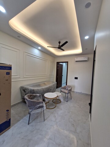Master Bedroom in 2 BHK Builder Floor at Ansal Sushant Lok I, Sector 43 – for Rent