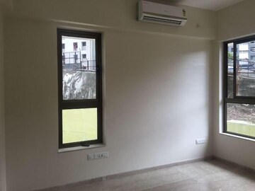Room in 2 BHK Apartment at L&T Emerald Isle, Powai – for Rent