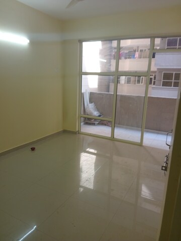 2 BHK Apartment For Rent in Pyramid Heights, Sector 85