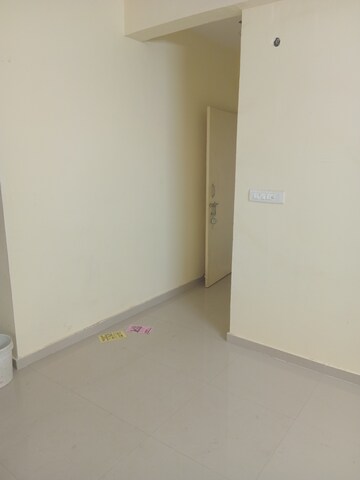 Furnished Amenities in 2 BHK Apartment at Pyramid Heights, Sector 85 – for Rent