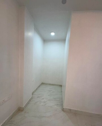 Room in 3 BHK Builder Floor at Malviya Nagar – for Rent
