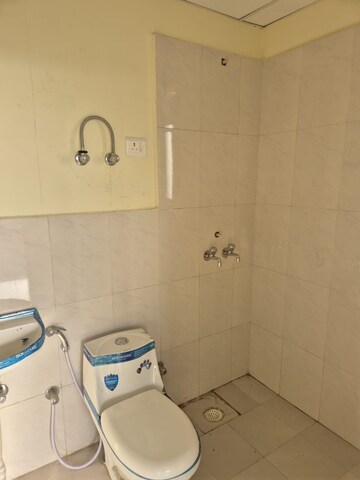 Bathroom in 2 BHK Apartment at Pyramid Elite, Sector 86 – for Rent