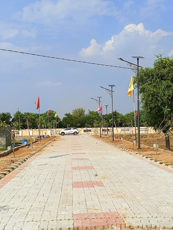 Plot For Sale in Raghav Vihar 