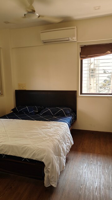 Bedroom in 2 BHK Apartment at Ashish Apartment Juhu, Juhu – for Rent