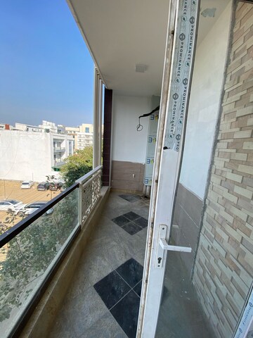 Balcony in 3 BHK Builder Floor at Sector 42 – for Sale