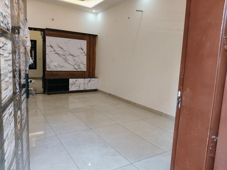 Room, patiala road 2 Bedroom 900 Sq.Ft. Independent House In Patiala Road Zirakpur 8241182