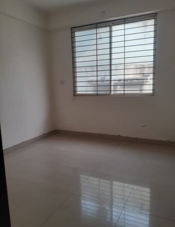 Room in 3 BHK Independent House at Ring Road – for Rent