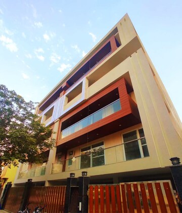 2 BHK Builder Floor – Exterior View View at Ardee City, Sector 52 - for Rent