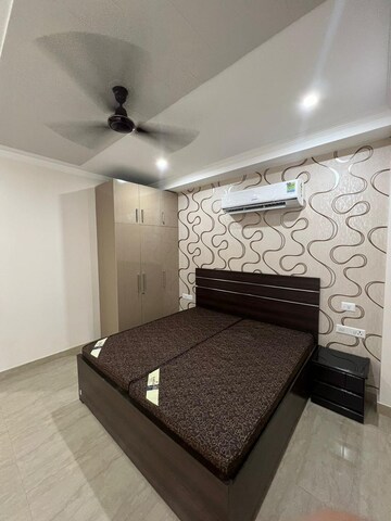 Bedroom in 2 BHK Builder Floor at Ardee City, Sector 52 – for Rent